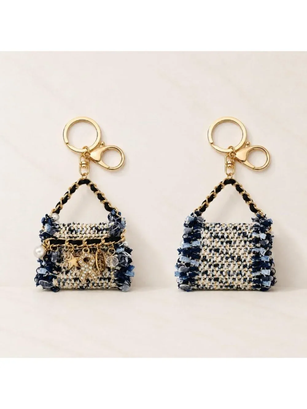 Chic Tweed Check Mini Bag Keychain - Stylish Accessory for Everyday Use